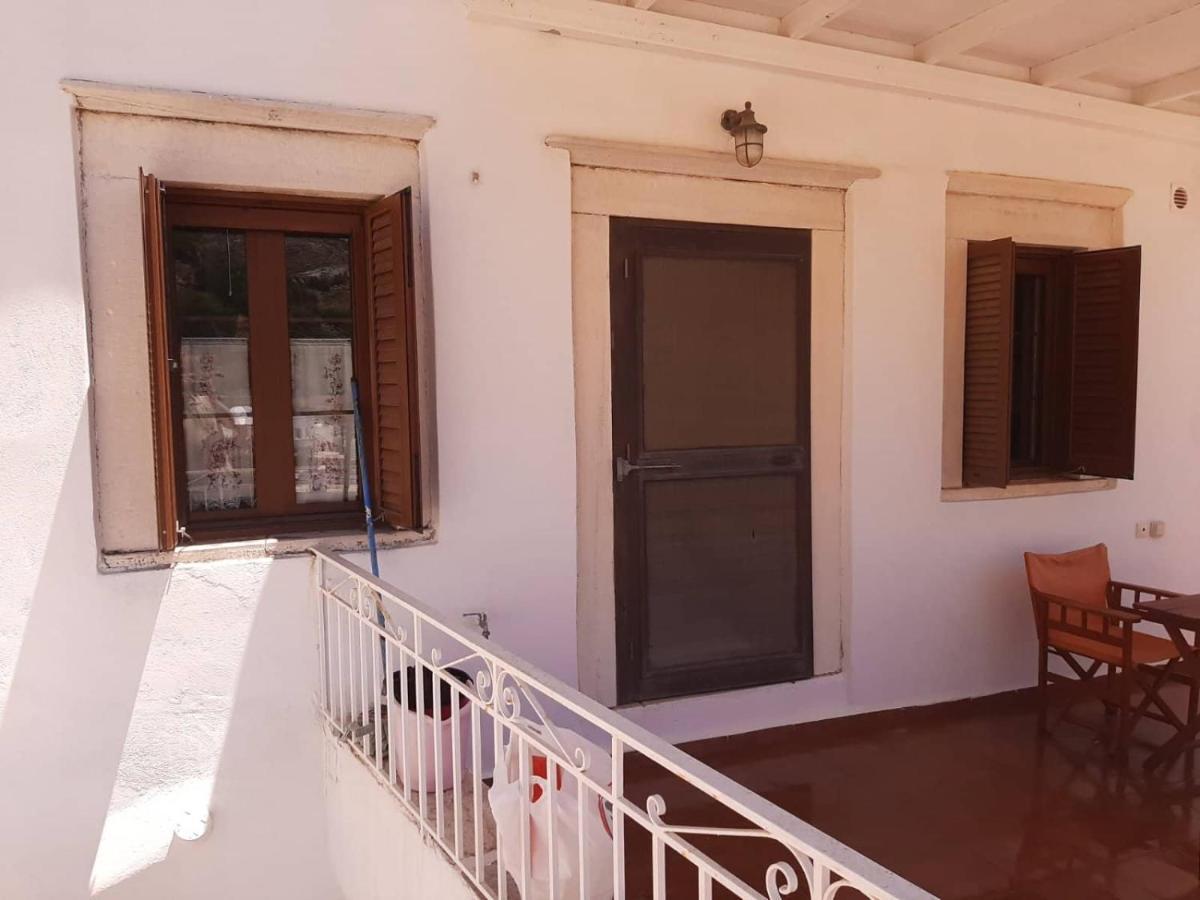 Bella Vista Montagna Apartment Apérathos Exterior foto